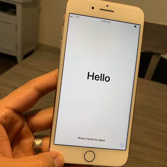 iPhone 8 Plus - Picture 6 of 8